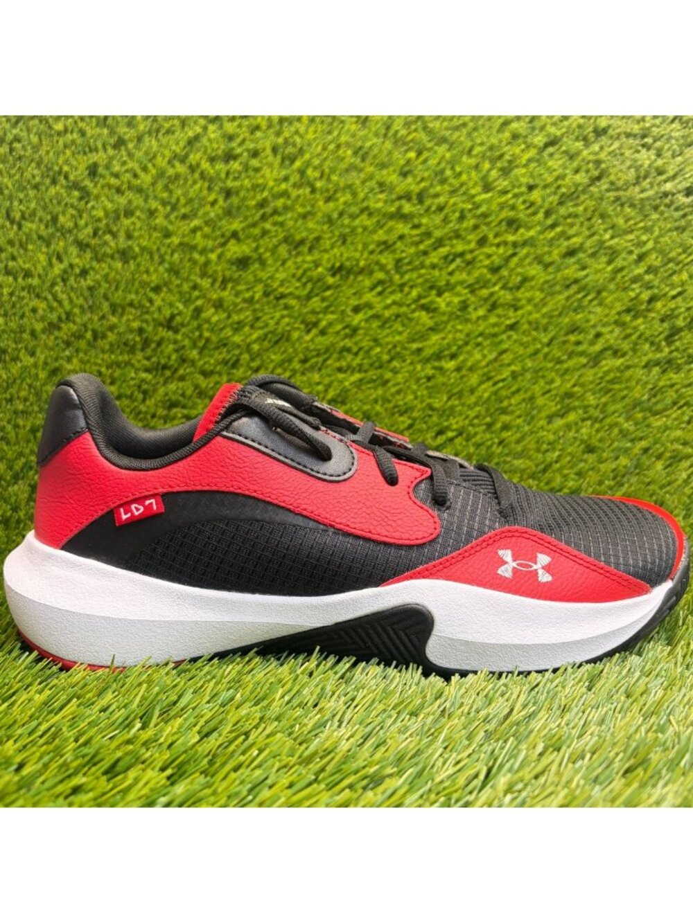 Under Armour Lockdown 7 Low Mens Size 10.5 Black Red Basketball Shoes Sneakers